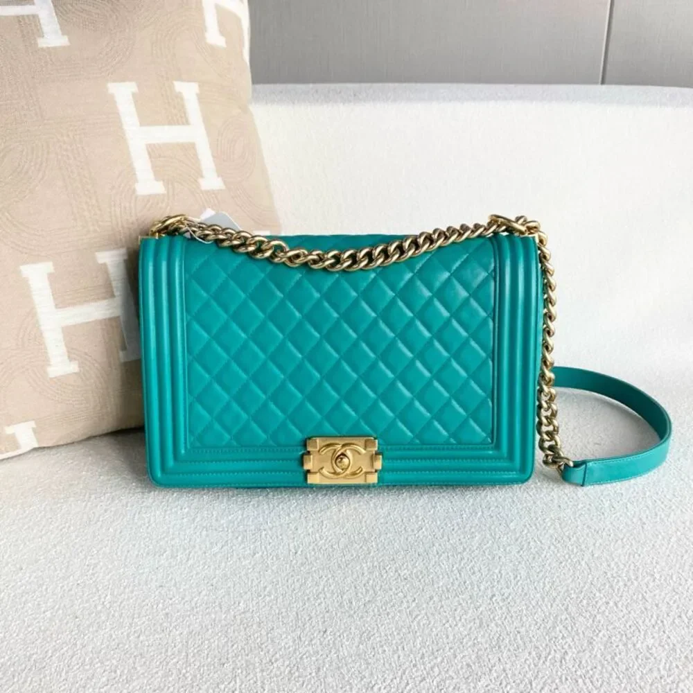 Chanel Women Pre-Loved Bag Very Good Condition